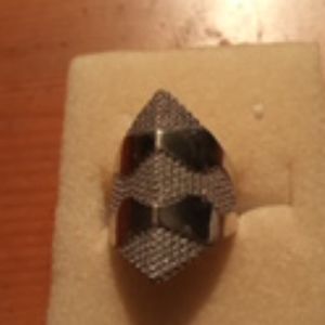 Gold geometric pattern